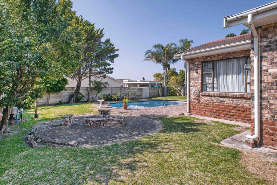 3 Bedroom Property for Sale in Lorraine Manor Eastern Cape